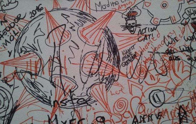 Das Virus als Medium