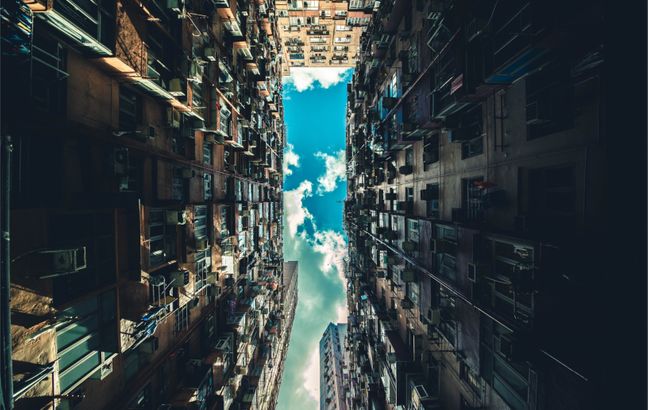 Modeling the Contribution of Visual Attention to Spatial Language Verification